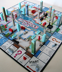 The Dutch game board with buildings.