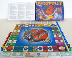 Monopolly, 2000.